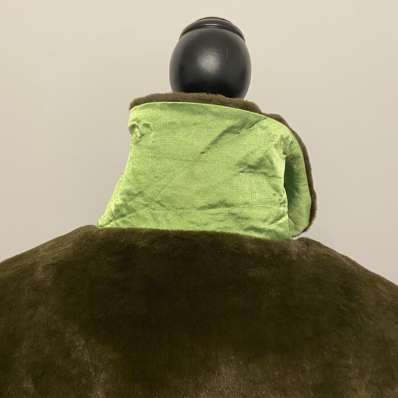 Saint Geraldine Oversized Faux Fur Coat - Picture 6 of 6